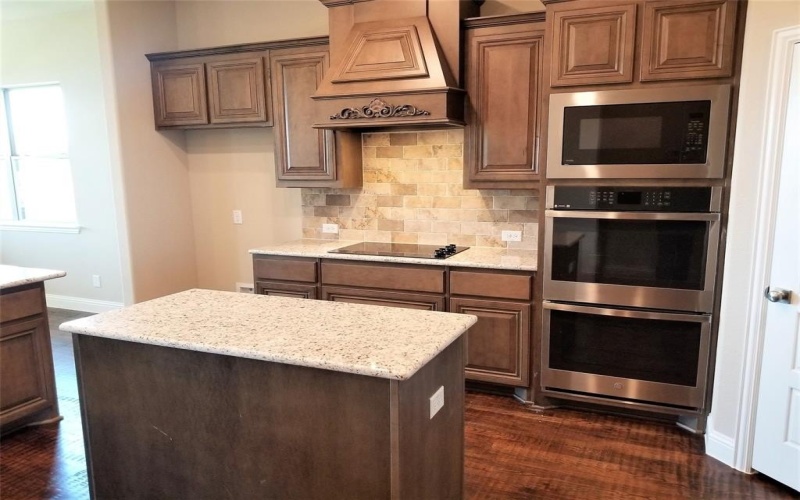2620 Silo Lane, Van Alstyne, TX 75495, 6 Bedrooms Bedrooms, ,3 BathroomsBathrooms,Residential,For Sale,2620 Silo Lane,0,21059989