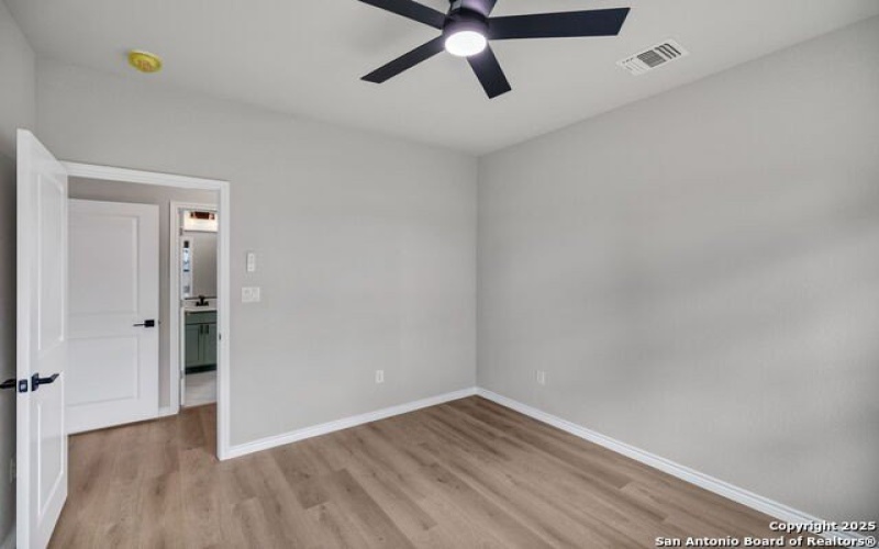 23048 Hilltop Peaks, Elmendorf, TX 78112, 4 Habitaciones Habitaciones , ,3 BañosBaños,Residential,En Venta,23048 Hilltop Peaks,0,1907683