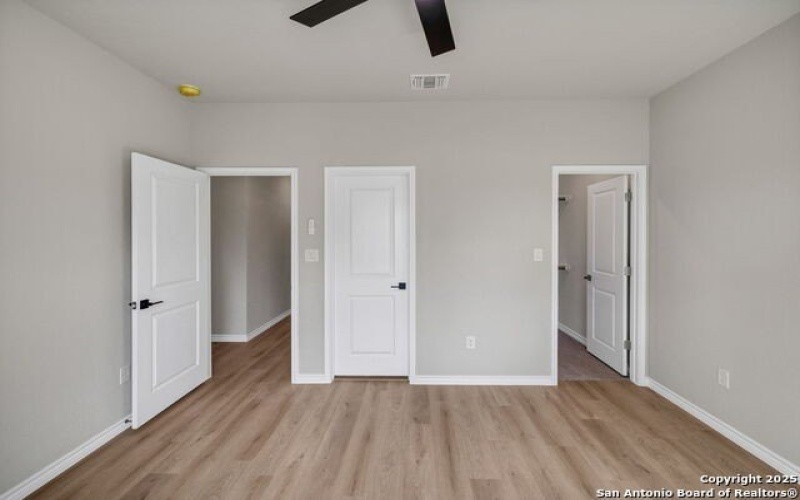 23048 Hilltop Peaks, Elmendorf, TX 78112, 4 Habitaciones Habitaciones , ,3 BañosBaños,Residential,En Venta,23048 Hilltop Peaks,0,1907683