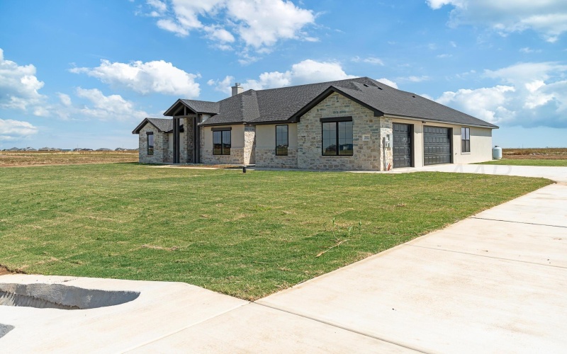 3851 JUNIPER SPRINGS Road, Amarillo, TX 79119, 4 Bedrooms Bedrooms, ,2 BathroomsBathrooms,Residential,For Sale,3851 JUNIPER SPRINGS Road,0,25-7996