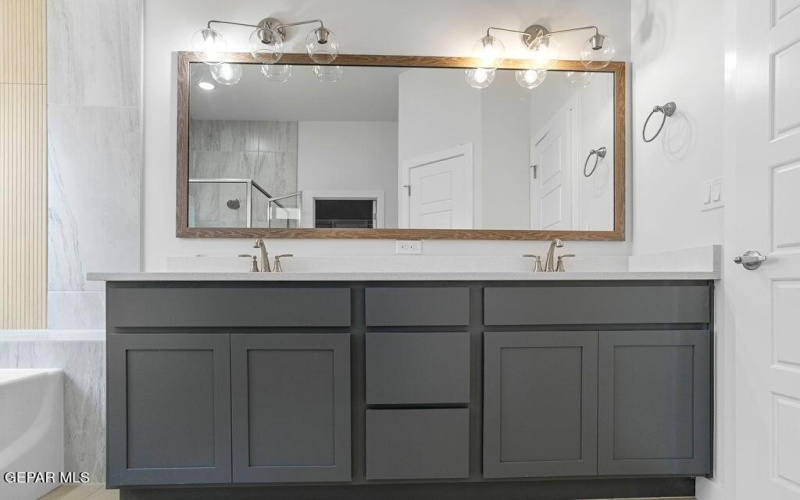 128 Organ Trail, Santa Teresa, NM 88008, 4 Habitaciones Habitaciones , ,2 BañosBaños,Residential,En Venta,128 Organ Trail,0,930313