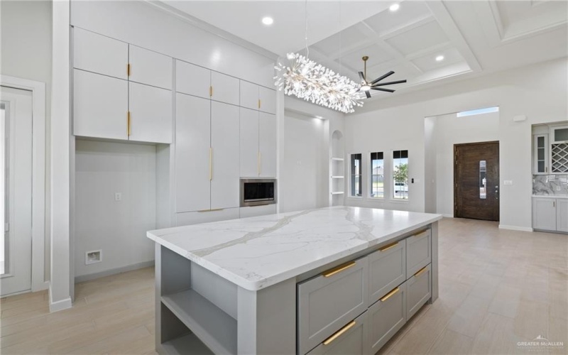 3900 Zenker Avenue, McAllen, TX 78504, 4 Bedrooms Bedrooms, ,2 BathroomsBathrooms,Residential,For Sale,3900 Zenker Avenue,0,480938