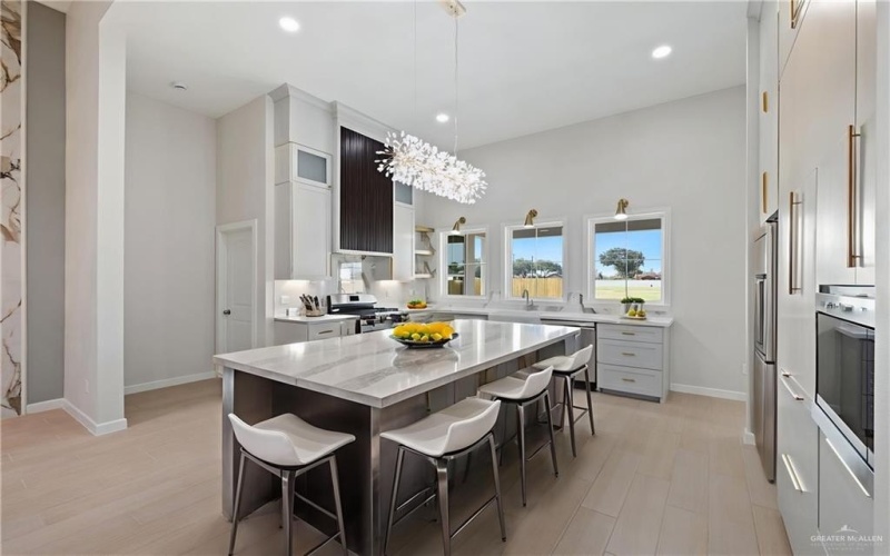 3900 Zenker Avenue, McAllen, TX 78504, 4 Bedrooms Bedrooms, ,2 BathroomsBathrooms,Residential,For Sale,3900 Zenker Avenue,0,480938