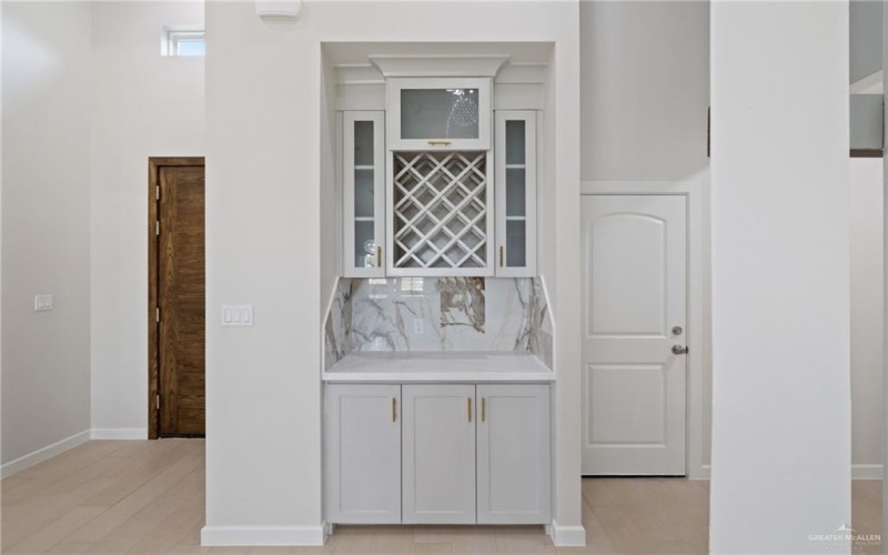 3900 Zenker Avenue, McAllen, TX 78504, 4 Bedrooms Bedrooms, ,2 BathroomsBathrooms,Residential,For Sale,3900 Zenker Avenue,0,480938