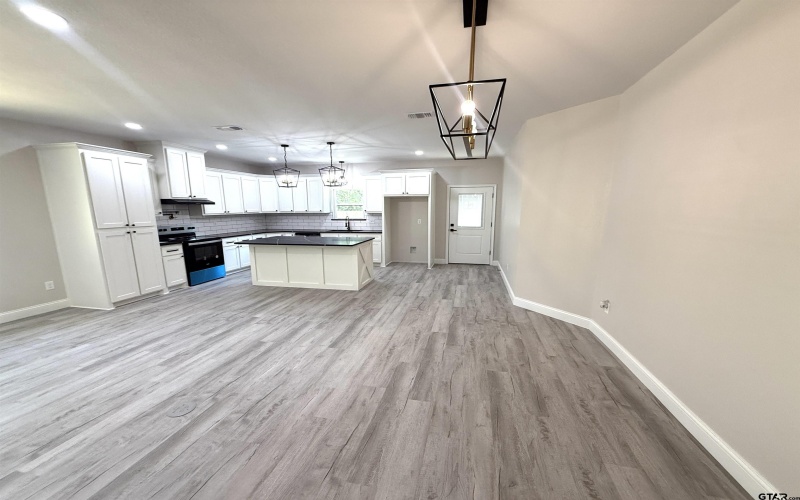 431 Cypress, Pittsburg, TX 75686, 3 Bedrooms Bedrooms, ,2 BathroomsBathrooms,Residential,For Sale,431 Cypress,0,25013836