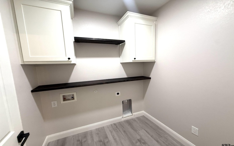 431 Cypress, Pittsburg, TX 75686, 3 Bedrooms Bedrooms, ,2 BathroomsBathrooms,Residential,For Sale,431 Cypress,0,25013836