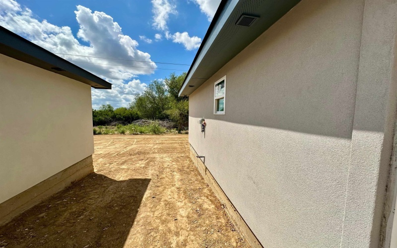 5003 Carambola Ln., Laredo, TX 78046, 3 Habitaciones Habitaciones , ,2 BañosBaños,Residential,En Venta,5003 Carambola Ln.,0,20254070