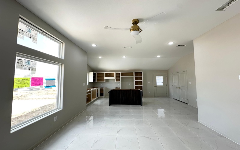 5003 Carambola Ln., Laredo, TX 78046, 3 Habitaciones Habitaciones , ,2 BañosBaños,Residential,En Venta,5003 Carambola Ln.,0,20254070