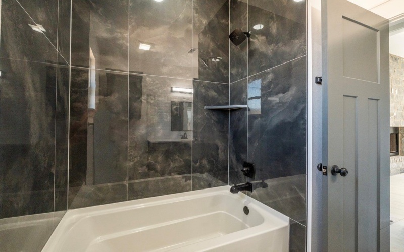 5721 Melrose Ave, San Angelo, TX 76901, 3 Bedrooms Bedrooms, ,2 BathroomsBathrooms,Residential,For Sale,5721 Melrose Ave,0,129060