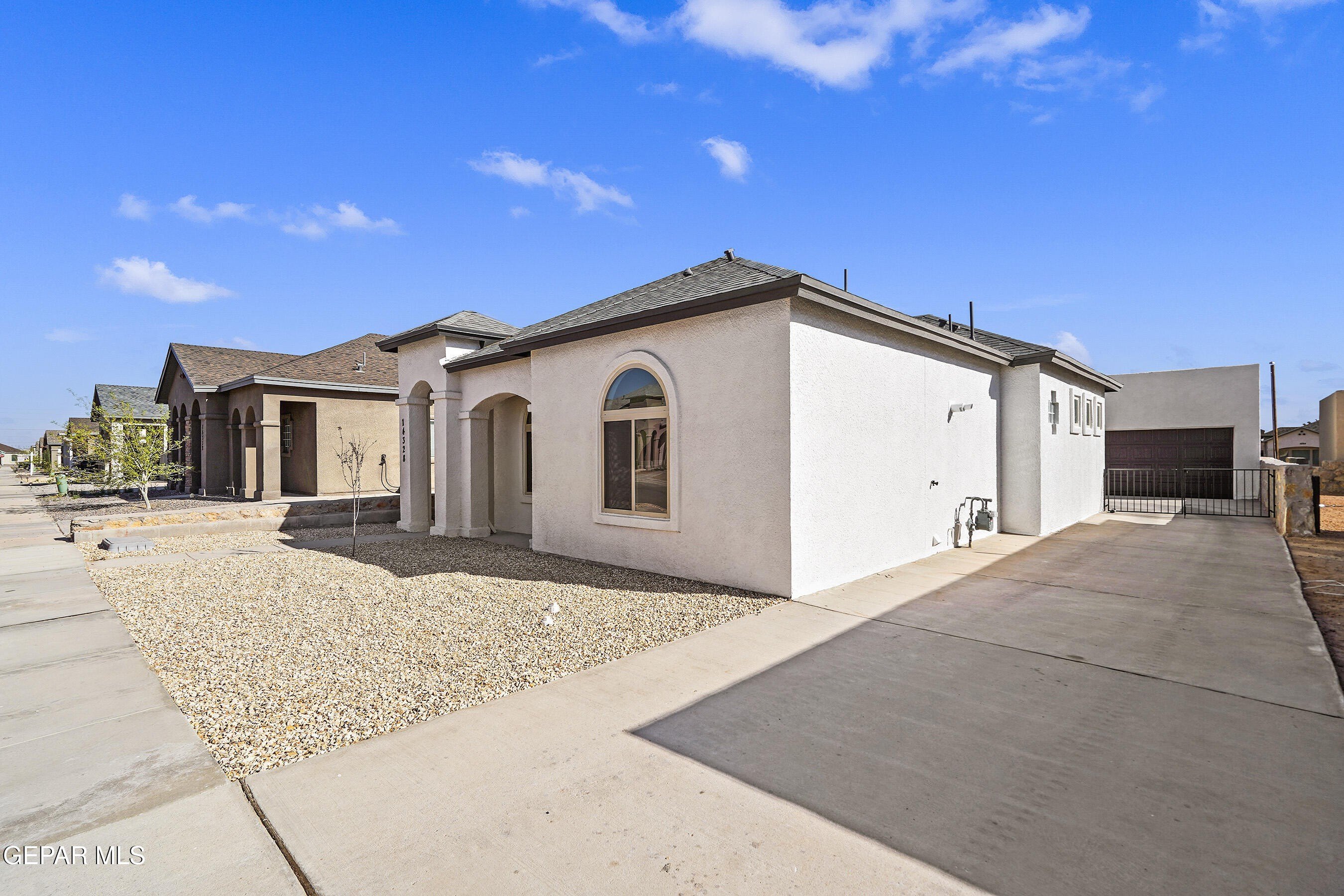 14328 Chris Zingo Lane, El Paso, TX 79928, 3 Bedrooms Bedrooms, ,2 BathroomsBathrooms,Residential,For Sale,14328 Chris Zingo Lane,920168