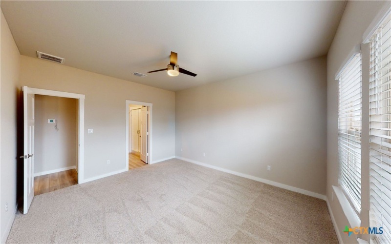 106 Louisa Drive, Killeen, TX 76549, 3 Habitaciones Habitaciones , ,2 BañosBaños,Residential,En Venta,106 Louisa Drive,0,592740