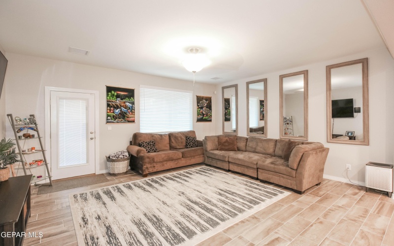 10716 DREW PEARSON Drive, El Paso, TX 79924, 4 Habitaciones Habitaciones , ,2 BañosBaños,Residential,En Venta,10716 DREW PEARSON Drive,0,930352