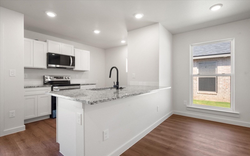 1617 N Clinton Avenue, Lubbock, TX 79416, 2 Habitaciones Habitaciones , ,2 BañosBaños,Residential,En Venta,1617 N Clinton Avenue,0,202560440