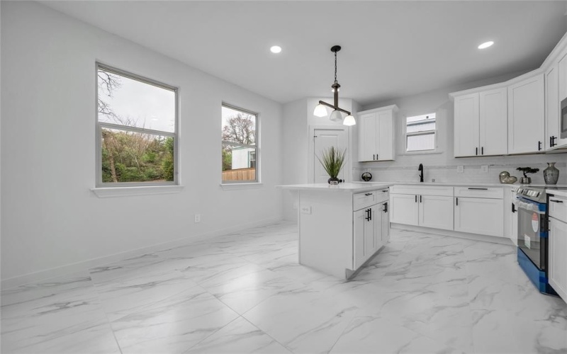 715 N Hamlett Street, Athens, TX 75751, 3 Bedrooms Bedrooms, ,2 BathroomsBathrooms,Residential,For Sale,715 N Hamlett Street,0,20840987
