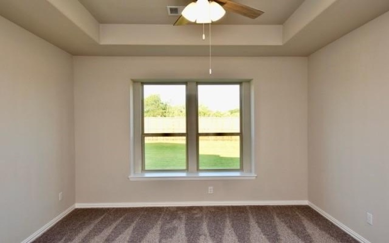 2408 Glasgow Way, Denton, TX 76205, 4 Bedrooms Bedrooms, ,3 BathroomsBathrooms,Residential,For Sale,2408 Glasgow Way,0,21046472