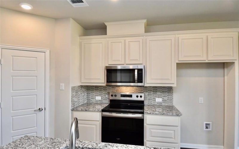 2416 Skara Brae Drive, Denton, TX 76205, 5 Bedrooms Bedrooms, ,3 BathroomsBathrooms,Residential,For Sale,2416 Skara Brae Drive,0,21047300