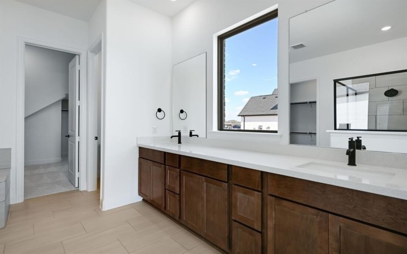1609 Beech Ridge Drive, Northlake, TX 76226, 4 Habitaciones Habitaciones , ,5 BañosBaños,Residential,En Venta,1609 Beech Ridge Drive,0,21051437