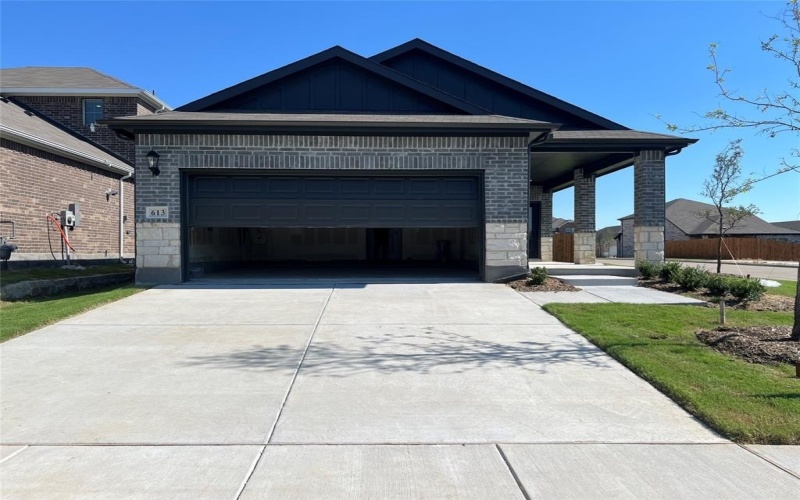 613 Russell Drive, Lowry Crossing, TX 75069, 4 Bedrooms Bedrooms, ,2 BathroomsBathrooms,Residential,For Sale,613 Russell Drive,0,21057118