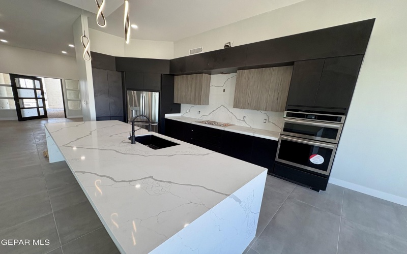 11341 ARDELLE Avenue, El Paso, TX 79936, 4 Habitaciones Habitaciones , ,3 BañosBaños,Residential,En Venta,11341 ARDELLE Avenue,920279