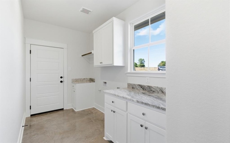 144 Graystone Drive, Weatherford, TX 76086, 3 Bedrooms Bedrooms, ,2 BathroomsBathrooms,Residential,For Sale,144 Graystone Drive,0,21060427