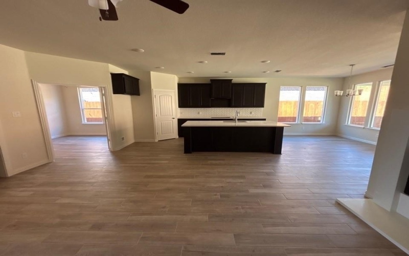 2321 Shamrock Lane, Weatherford, TX 76087, 3 Bedrooms Bedrooms, ,2 BathroomsBathrooms,Residential,For Sale,2321 Shamrock Lane,0,21060449
