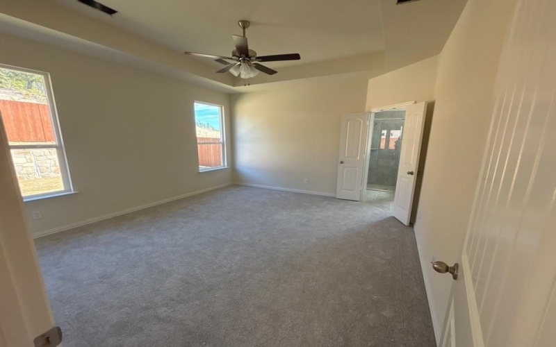 2321 Shamrock Lane, Weatherford, TX 76087, 3 Bedrooms Bedrooms, ,2 BathroomsBathrooms,Residential,For Sale,2321 Shamrock Lane,0,21060449