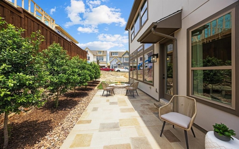 9141 Amilie Vue Lane, Dallas, TX 75243, 3 Habitaciones Habitaciones , ,2 BañosBaños,Residential,En Venta,9141 Amilie Vue Lane,0,21060588