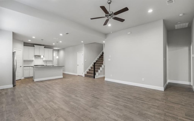 2621 MCCORMICK Street, Denton, TX 76205, 4 Bedrooms Bedrooms, ,3 BathroomsBathrooms,Residential,For Sale,2621 MCCORMICK Street,0,21060660