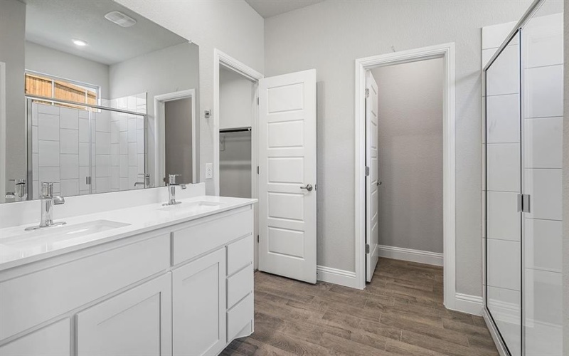 2621 MCCORMICK Street, Denton, TX 76205, 4 Bedrooms Bedrooms, ,3 BathroomsBathrooms,Residential,For Sale,2621 MCCORMICK Street,0,21060660