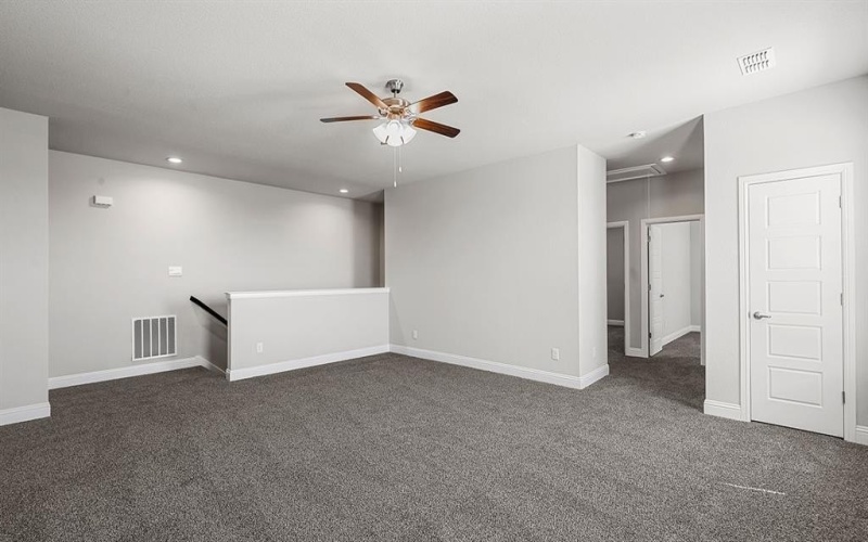 2621 MCCORMICK Street, Denton, TX 76205, 4 Bedrooms Bedrooms, ,3 BathroomsBathrooms,Residential,For Sale,2621 MCCORMICK Street,0,21060660