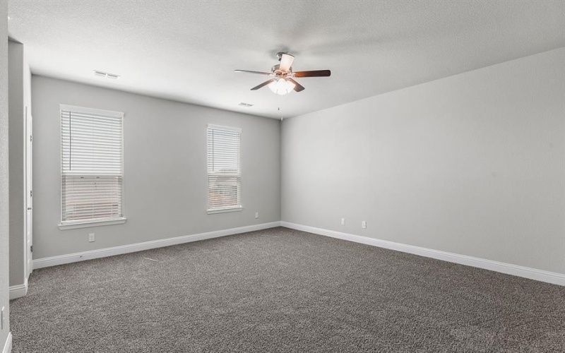 2621 MCCORMICK Street, Denton, TX 76205, 4 Bedrooms Bedrooms, ,3 BathroomsBathrooms,Residential,For Sale,2621 MCCORMICK Street,0,21060660
