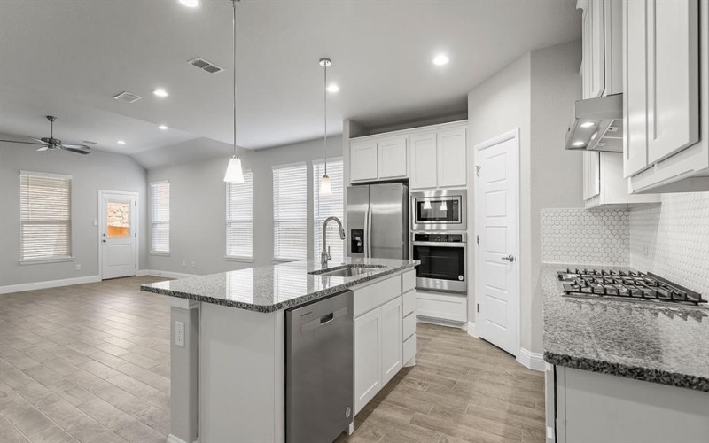2621 MCCORMICK Street, Denton, TX 76205, 4 Bedrooms Bedrooms, ,3 BathroomsBathrooms,Residential,For Sale,2621 MCCORMICK Street,0,21060660