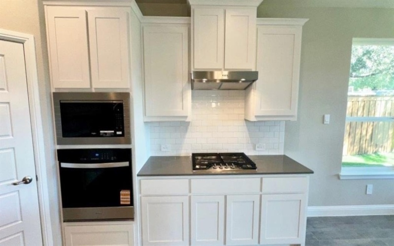 2605 MCCORMICK Street, Denton, TX 76205, 5 Bedrooms Bedrooms, ,5 BathroomsBathrooms,Residential,For Sale,2605 MCCORMICK Street,0,21060735