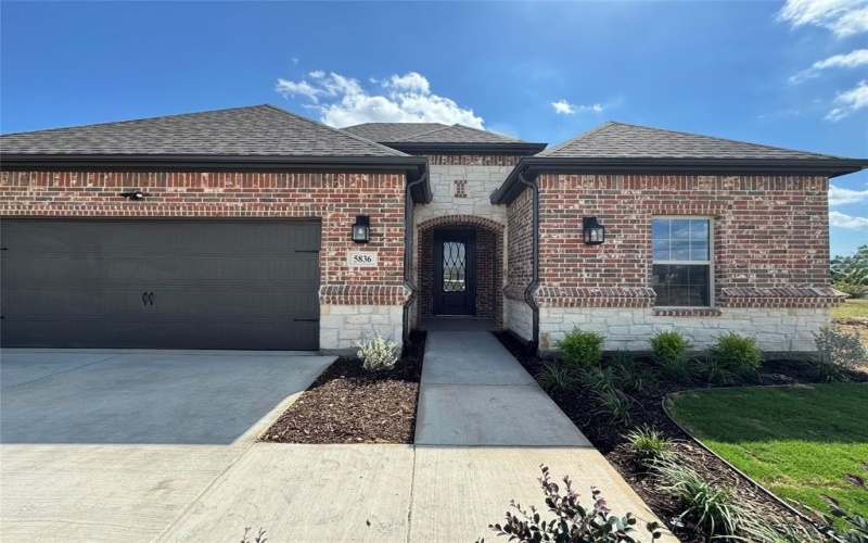 5836 Fresco Drive, Fort Worth, TX 76123, 2 Bedrooms Bedrooms, ,2 BathroomsBathrooms,Residential,For Sale,5836 Fresco Drive,0,21060759
