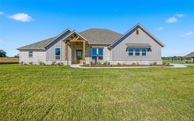 1024 Silver Sage Trail, Weatherford, TX 76085, 5 Bedrooms Bedrooms, ,3 BathroomsBathrooms,Residential,For Sale,1024 Silver Sage Trail,0,21060828