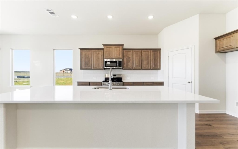 1030 County Road 200, Valley View, TX 76272, 4 Bedrooms Bedrooms, ,3 BathroomsBathrooms,Residential,For Sale,1030 County Road 200,0,21061061