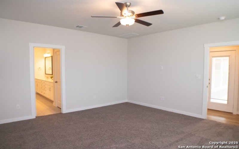 2618 Suncadia Lane, San Antonio, TX 78245, 4 Habitaciones Habitaciones , ,3 BañosBaños,Residential,En Venta,2618 Suncadia Lane,0,1907945