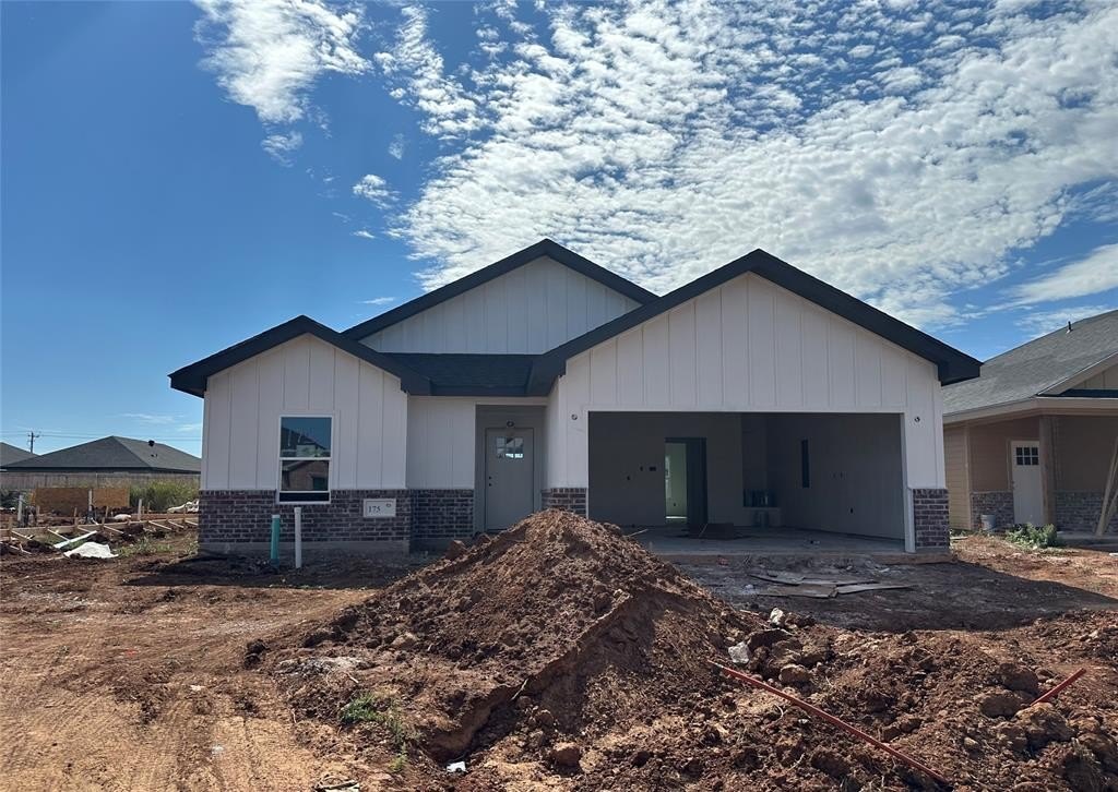 175 Waterloo Drive, Abilene, TX 79602, 3 Bedrooms Bedrooms, ,2 BathroomsBathrooms,Residential,For Sale,175 Waterloo Drive,0,21059006