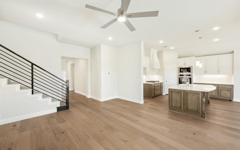 926 S Bluebird Lane, Midlothian, TX 76065, 4 Habitaciones Habitaciones , ,3 BañosBaños,Residential,En Venta,926 S Bluebird Lane,0,21059052