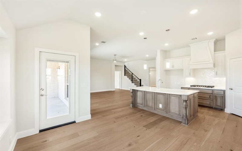 926 S Bluebird Lane, Midlothian, TX 76065, 4 Habitaciones Habitaciones , ,3 BañosBaños,Residential,En Venta,926 S Bluebird Lane,0,21059052