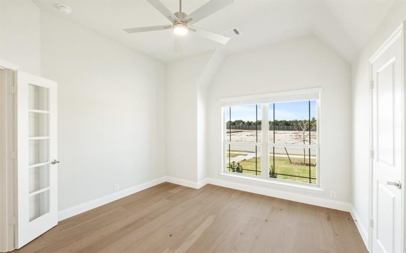 926 S Bluebird Lane, Midlothian, TX 76065, 4 Habitaciones Habitaciones , ,3 BañosBaños,Residential,En Venta,926 S Bluebird Lane,0,21059052