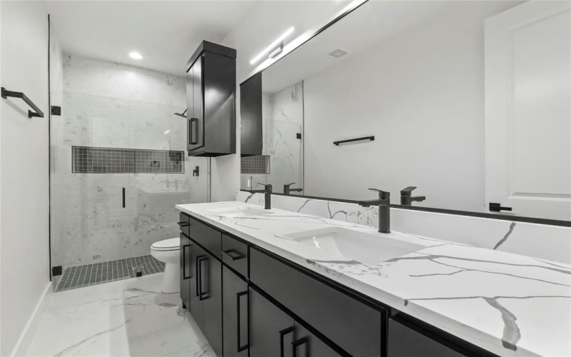 2626 Southlan Street, Dallas, TX 75215, 4 Bedrooms Bedrooms, ,2 BathroomsBathrooms,Residential,For Sale,2626 Southlan Street,0,21059524