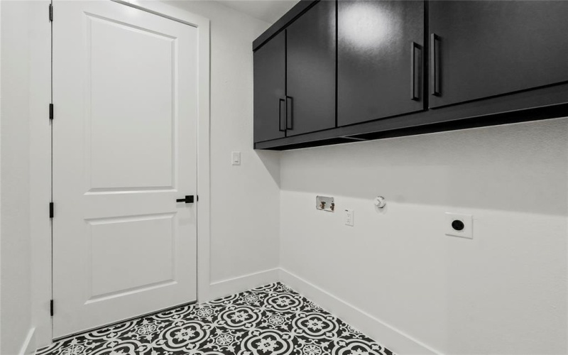 2626 Southlan Street, Dallas, TX 75215, 4 Bedrooms Bedrooms, ,2 BathroomsBathrooms,Residential,For Sale,2626 Southlan Street,0,21059524