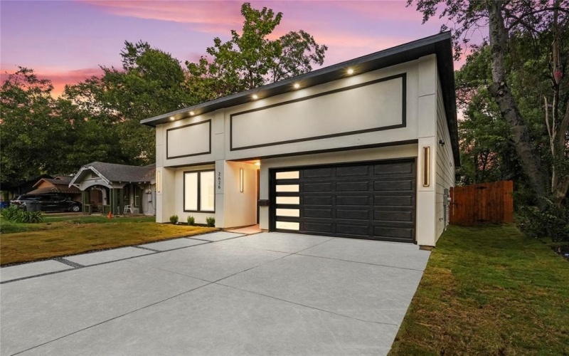 2626 Southlan Street, Dallas, TX 75215, 4 Bedrooms Bedrooms, ,2 BathroomsBathrooms,Residential,For Sale,2626 Southlan Street,0,21059524