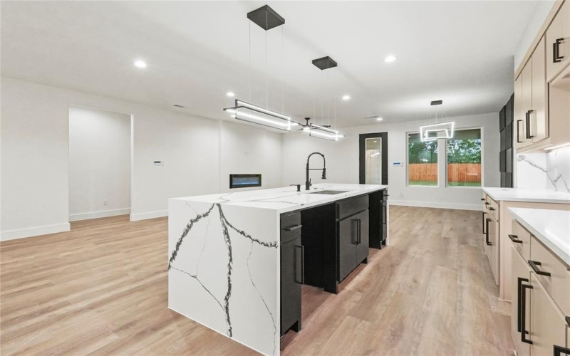 2626 Southlan Street, Dallas, TX 75215, 4 Bedrooms Bedrooms, ,2 BathroomsBathrooms,Residential,For Sale,2626 Southlan Street,0,21059524