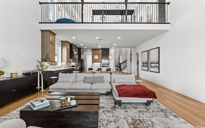 8736 Edgewater Drive, The Colony, TX 75056, 5 Habitaciones Habitaciones , ,6 BañosBaños,Residential,En Venta,8736 Edgewater Drive,0,21059933