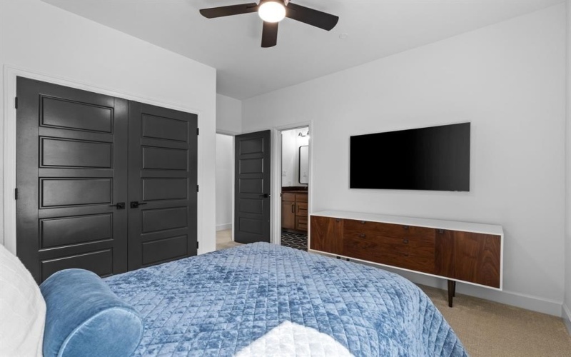 8736 Edgewater Drive, The Colony, TX 75056, 5 Habitaciones Habitaciones , ,6 BañosBaños,Residential,En Venta,8736 Edgewater Drive,0,21059933