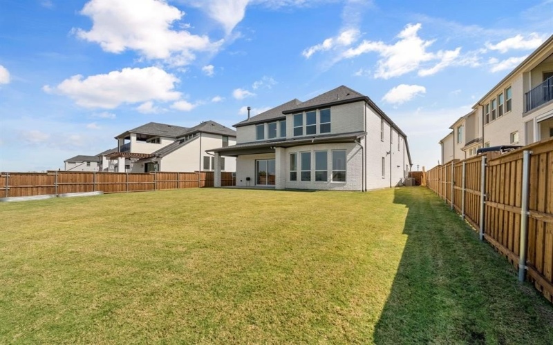 8736 Edgewater Drive, The Colony, TX 75056, 5 Habitaciones Habitaciones , ,6 BañosBaños,Residential,En Venta,8736 Edgewater Drive,0,21059933