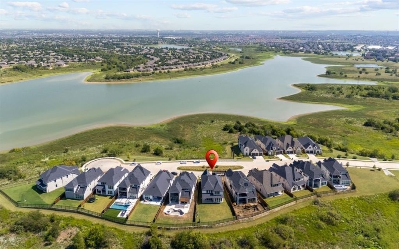 8736 Edgewater Drive, The Colony, TX 75056, 5 Habitaciones Habitaciones , ,6 BañosBaños,Residential,En Venta,8736 Edgewater Drive,0,21059933