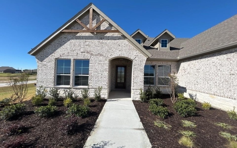 810 Westover Drive, Van Alstyne, TX 75495, 4 Bedrooms Bedrooms, ,3 BathroomsBathrooms,Residential,For Sale,810 Westover Drive,0,21060065